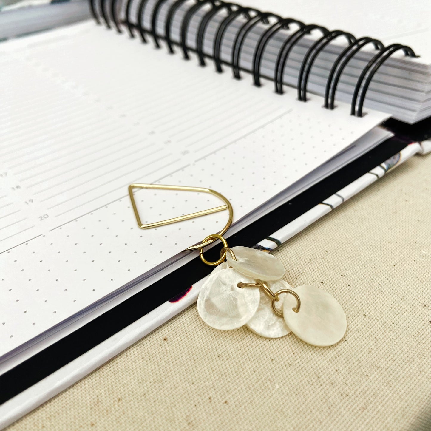 Shell Drop Planner Bookmark Charms