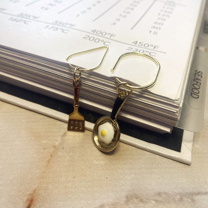 Frying Pan Duo Planner Bookmark Charms